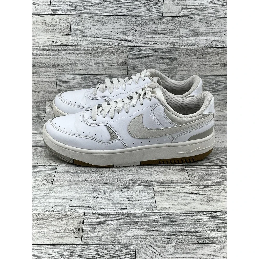 Nike Gamma Force‎ Shoes Womens Size 9 White Sail Gum Low Top Casual DX9016-101